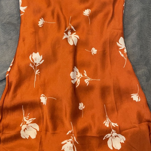 Short slip - Picture 2 of 5